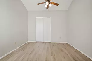 450 Weaver St, Cedar Hill, TX 75104 - Photo 10