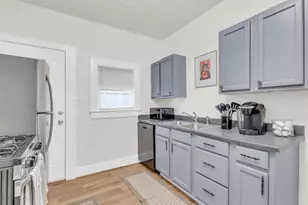 4121 Junius St, Dallas, TX 75246 - Photo 12