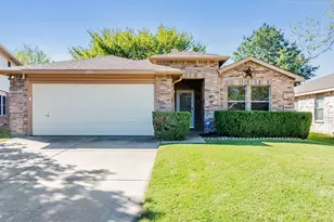 2124 Blanco Ln, Fort Worth, TX 76247 - Photo 2