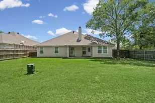 229 Firefly Dr, Springtown, TX 76082 - Photo 26