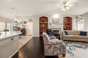 1632 Castle Pines Dr, Frisco, TX 75036 - Photo 12