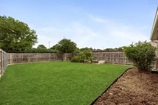 1632 Castle Pines Dr, Frisco, TX 75036 - Photo 16