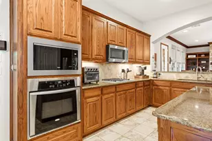 13243 Thornton Dr, Frisco, TX 75035 - Photo 20