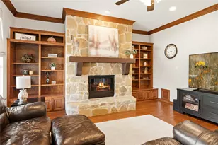 13243 Thornton Dr, Frisco, TX 75035 - Photo 14