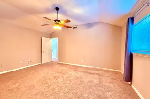 2661 Berkshire Ln, Grand Prairie, TX 75052 - Photo 16