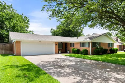 5609 Westcreek Drive, Fort Worth, TX 76133 - Photo 1