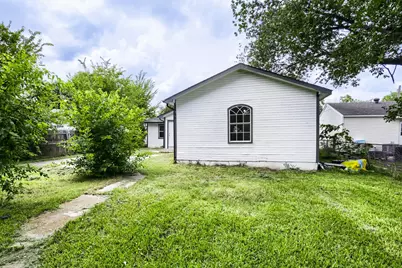 326 E Holley Street, Mesquite, TX 75149 - Photo 28