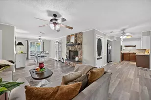 105 Murray St, Joshua, TX 76058 - Photo 6