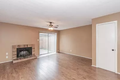 5765 Shadydell Drive, Fort Worth, TX 76135 - Photo 32