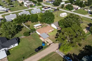 204 N Texas St, Whitney, TX 76692 - Photo 14