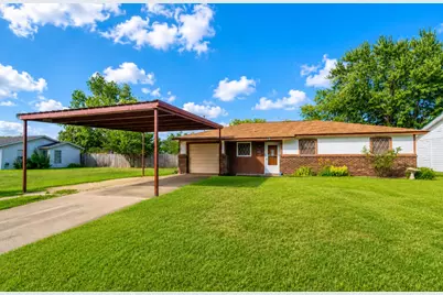 204 N Texas Street, Whitney, TX 76692 - Photo 1