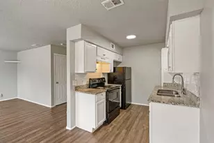 143 Allencrest Dr, White Settlement, TX 76108 - Photo 10