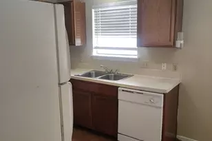 5909 Shadydell Dr, Fort Worth, TX 76135 - Photo 6