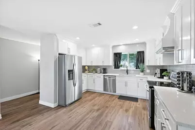 2013 W Shore Drive, Garland, TX 75043 - Photo 12