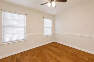 2573 Jacobson Dr, Lewisville, TX 75067 - Photo 4