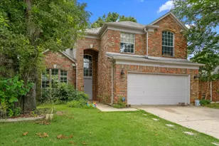 1869 Meyerwood Ln N, Flower Mound, TX 75028 - Photo 2