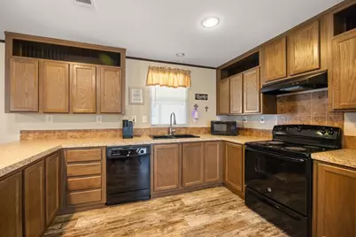 6619 Dayla Court, Granbury, TX 76049 - Photo 14