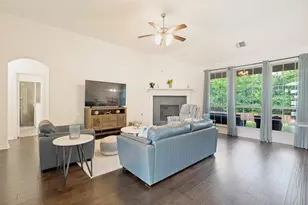 824 State St, DeSoto, TX 75115 - Photo 4