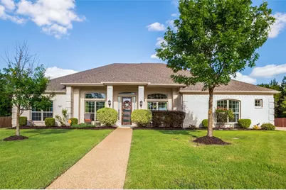 824 State Street, DeSoto, TX 75115 - Photo 1