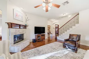7013 Cherrybark Ln, North Richland Hills, TX 76182 - Photo 8