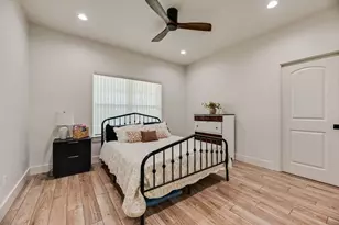 245 Creek Crossing St, Alvord, TX 76225 - Photo 16