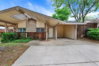 2655 Via Cordova, Carrollton, TX 75006 - Photo 2