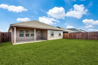 16437 Pembine Lane, Justin, TX 76247 - Photo 10