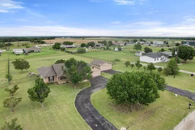 9113 N Monterrey Drive, Alvarado, TX 76009 - Photo 6