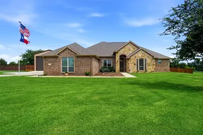 107 High Country Road, Decatur, TX 76234 - Photo 1