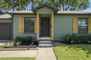 108 W White Ave, McKinney, TX 75069 - Photo 2