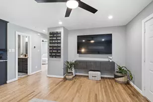 108 W White Ave, McKinney, TX 75069 - Photo 4