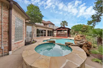 803 Riviera Drive, Mansfield, TX 76063 - Photo 4
