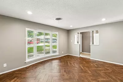 1706 Camellia Drive, Arlington, TX 76013 - Photo 4