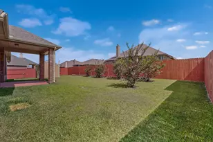 1117 Fairhaven Dr, Glenn Heights, TX 75154 - Photo 38