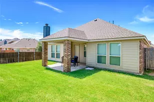 945 Lake Woodland Dr, Little Elm, TX 75068 - Photo 28
