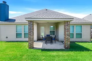 945 Lake Woodland Dr, Little Elm, TX 75068 - Photo 32
