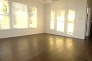 608 Royal St, Waxahachie, TX 75165 - Photo 2