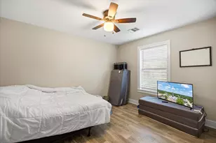 2507 Santiago Dr, Granbury, TX 76048 - Photo 18