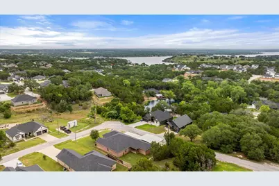 2507 Santiago Drive, Granbury, TX 76048 - Photo 30