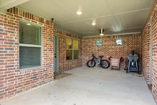 2507 Santiago Dr, Granbury, TX 76048 - Photo 22