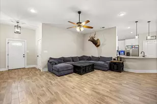 2507 Santiago Dr, Granbury, TX 76048 - Photo 10