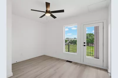 512 S Oconnor Road, Irving, TX 75060 - Photo 18