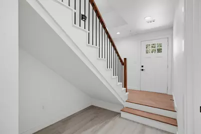 512 S Oconnor Road, Irving, TX 75060 - Photo 4