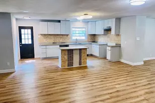 1574 Madrid St, Dallas, TX 75216 - Photo 12