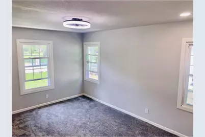 1574 Madrid Street, Dallas, TX 75216 - Photo 18