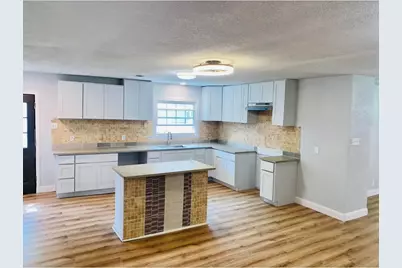 1574 Madrid Street, Dallas, TX 75216 - Photo 14