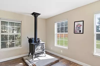 1925 N Dale Avenue, Stephenville, TX 76401 - Photo 6