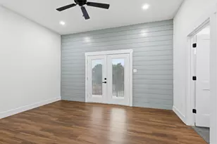 1413 Ridgeview Cir, Granbury, TX 76048 - Photo 18