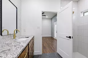 1413 Ridgeview Cir, Granbury, TX 76048 - Photo 22