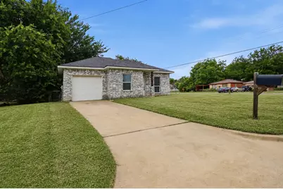 1315 Joslin Street, Cleburne, TX 76033 - Photo 1